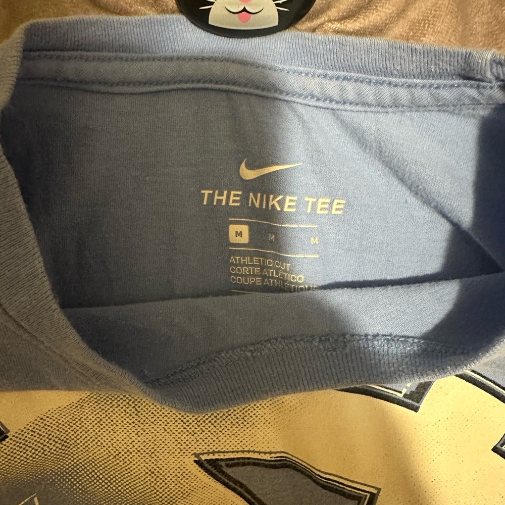 The Nike tee  Kids Light Blue Logo T-Shirt - Picture 3 of 3